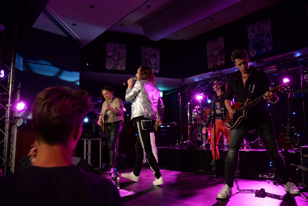 ../Images/Crazy Little Things (Queen Tribute) in VdG 216.jpg